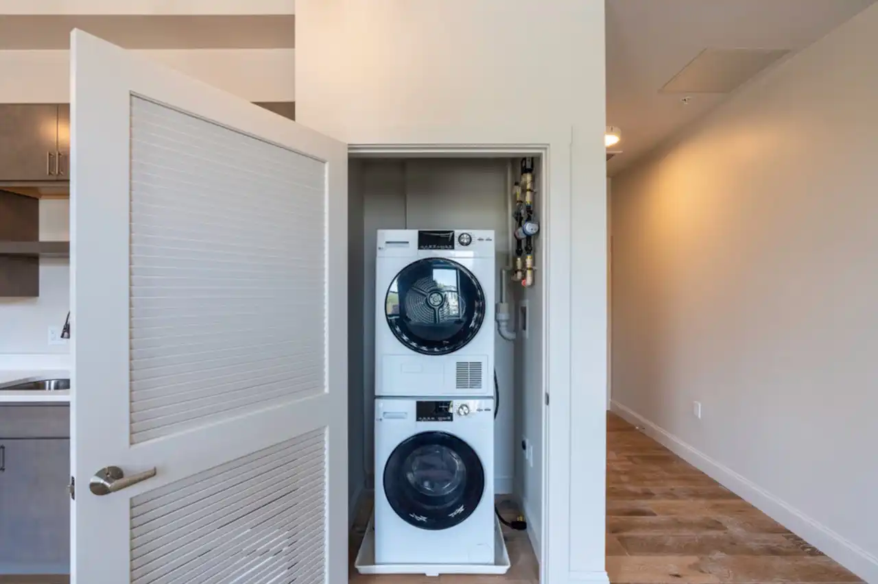 Unit 202 Washer and Dryer